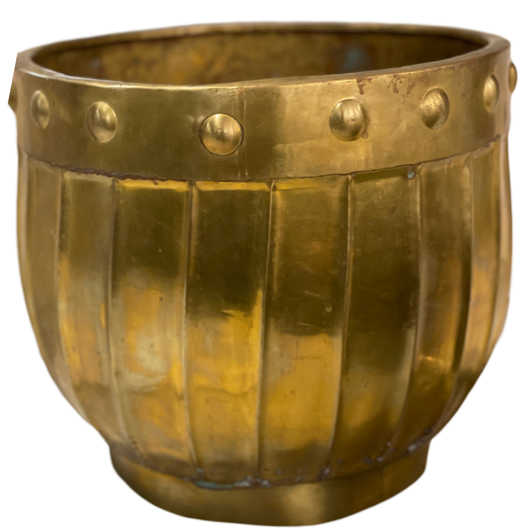 Brass 12" Planter with Circles on Border
