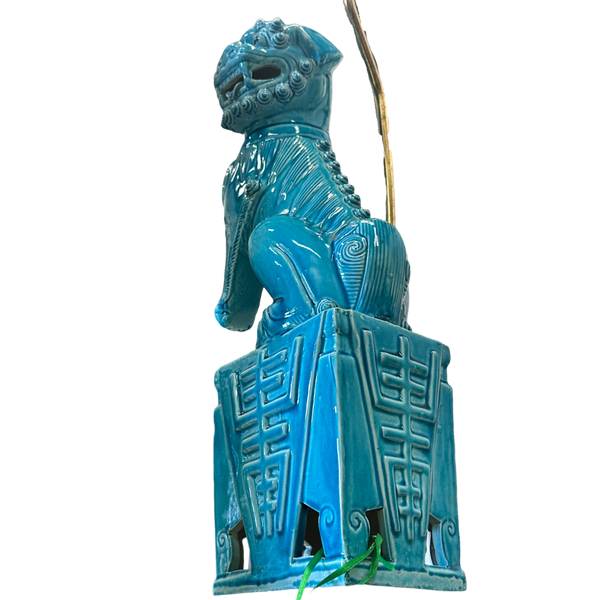Aqua Foo Dog lamp