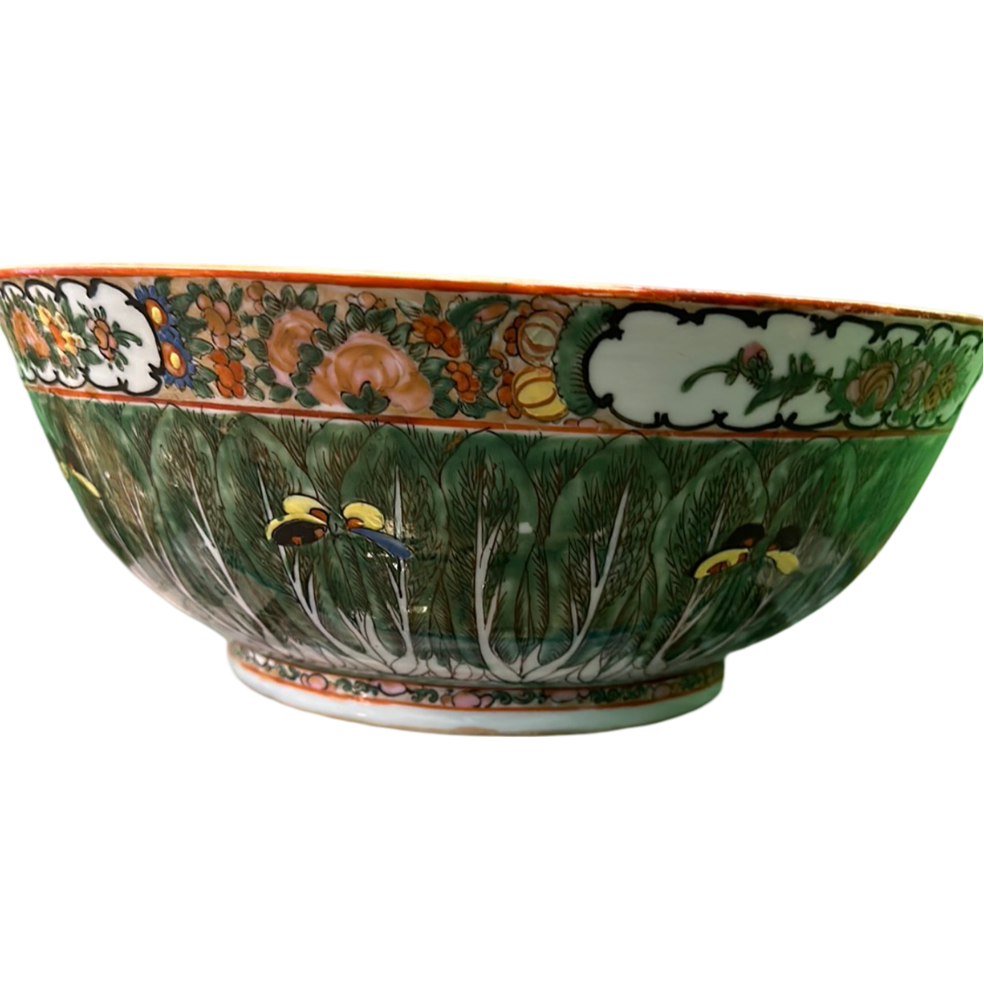 Chinese Export Cabbage Leaf bowl