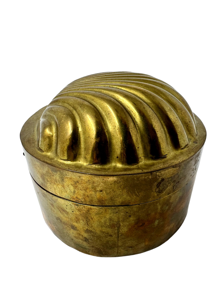 Round Brass Hinged Box with Shell on top
