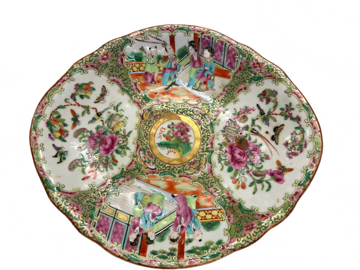 Rose Medallion Oval Scalloped dish
