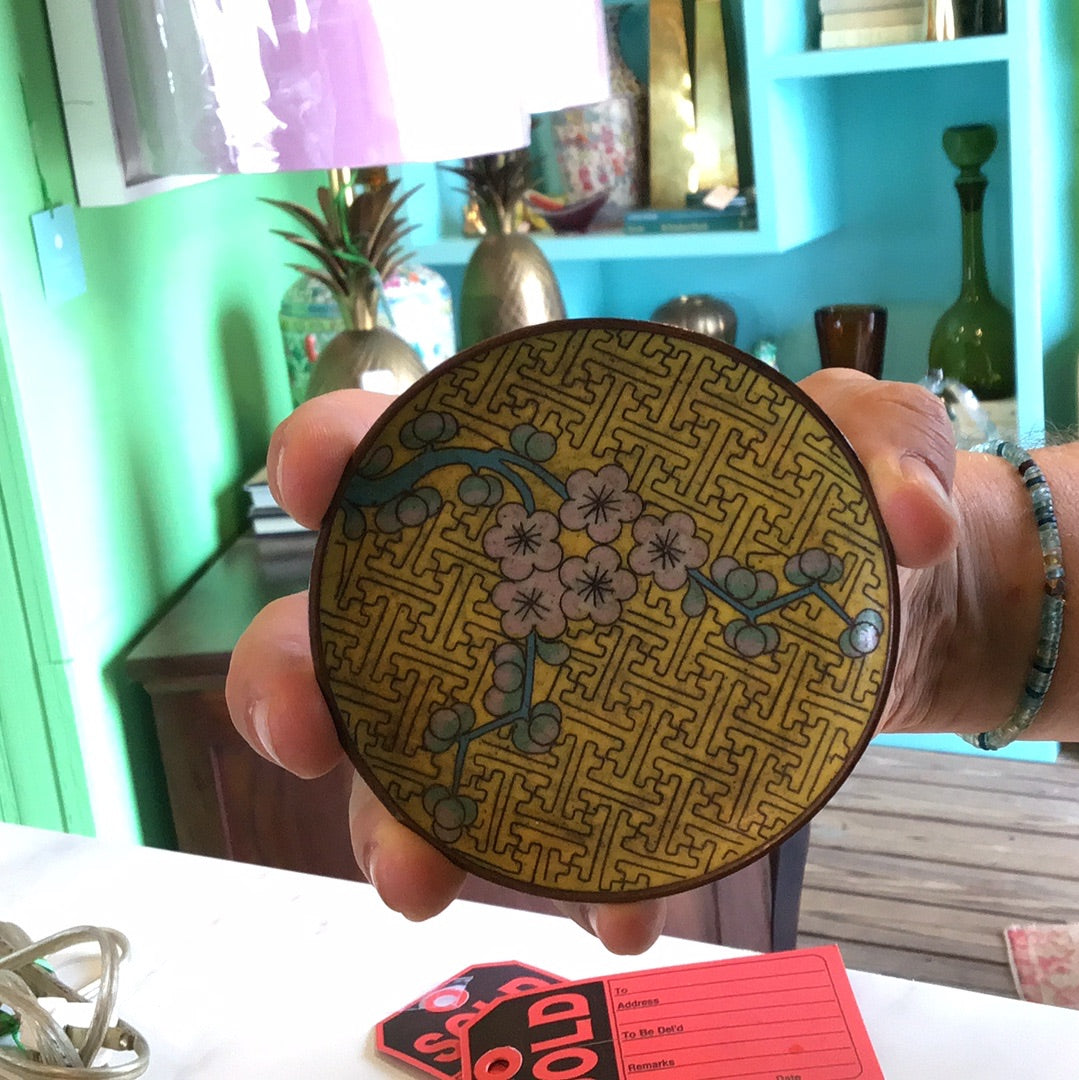 Yellow 3.75" Cloisonne Plate w/ Pink Flowers