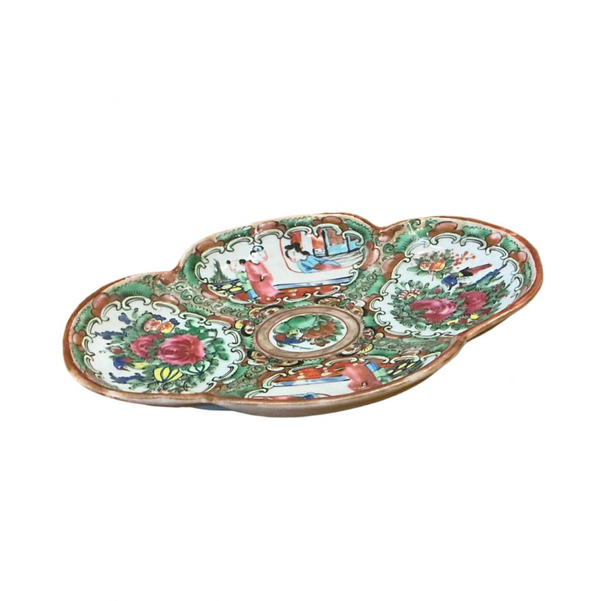 Rose Medallion Oval "Clover" dish
