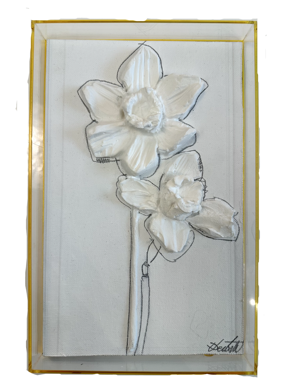 White sculpted flower