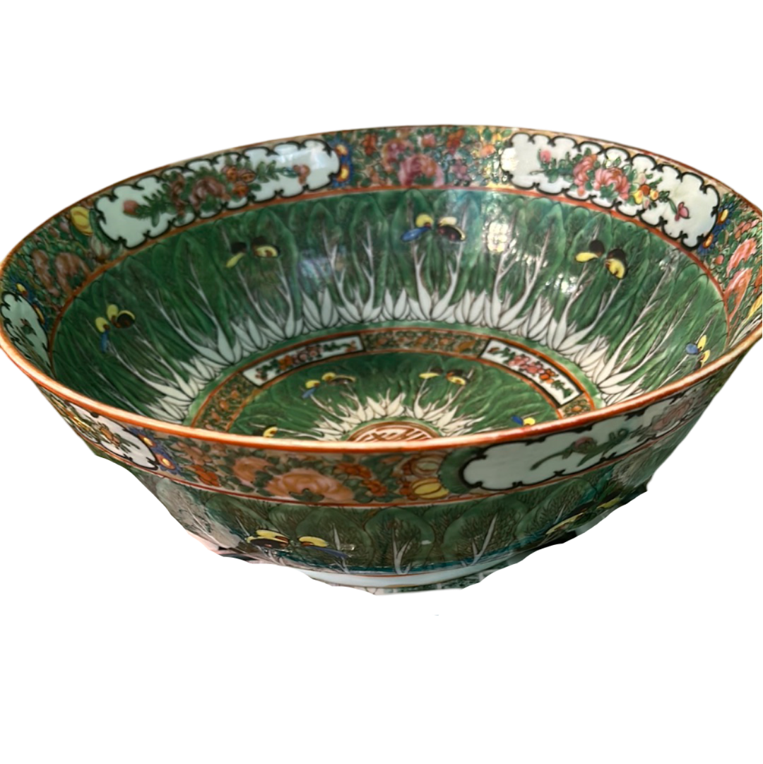 Chinese Export Cabbage Leaf bowl